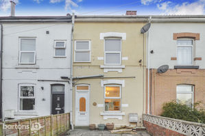 Photo 13- click for photo gallery